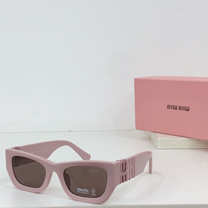 Miu miu Sunglasses